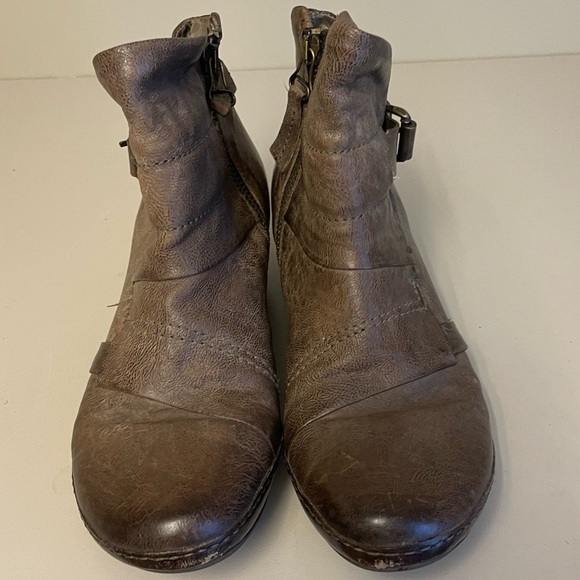 A.S. 98 Airstep Italian leather short 1" heeled tan w buckle short bootie s 6.5 - Picture 5 of 9